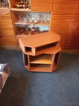 Tv Stolek