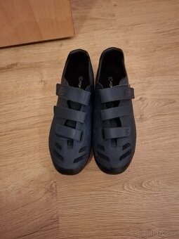 Cyklisticke tretry pánské vel 41