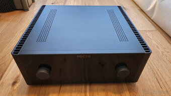 Rotel Michi X5 (model 2021, černý)