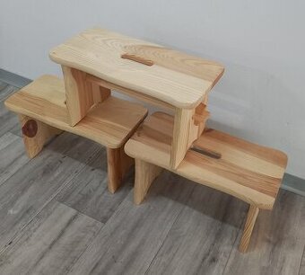 Dřevěná stolička, štokrlátko z přírodní borovice