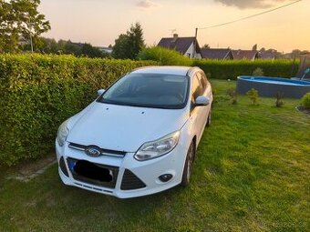 Ford Focus kombi Dvě sady kol