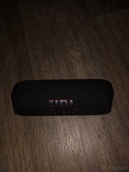 JBL flip 6
