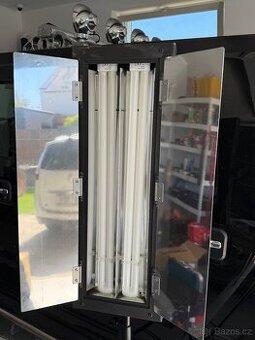 2x Trvalé světlo 110W