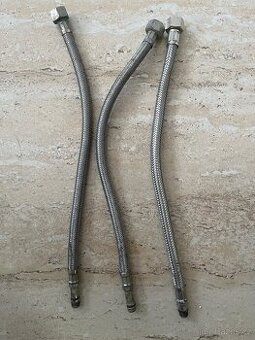 Přívodová hadice k vodovodní baterii 35 cm 3 ks