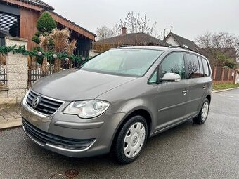Volkswagen Touran 1.4TSI 103kW BENZIN / SERVISKA