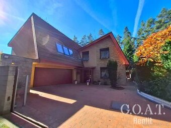 Prodej rodinného domu 279 m², pozemek 799 m² Rekreační, Plze