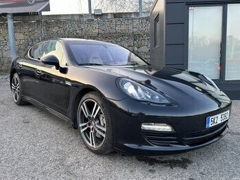 Porsche Panamera 2011