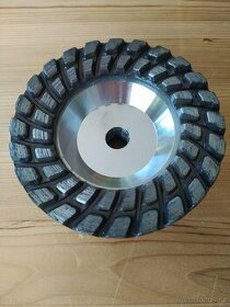 HLINÍKOVÝ BRUSNÝ KOTOUČ pr.100mm