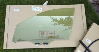 Toyota Rav4 Rav-4 IV 4 gen V 5 gen - okno sklo tesnenie