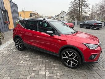 ARONA FR 1.0tsi 85kw 2019 DSG carplay LED světla tažné navi