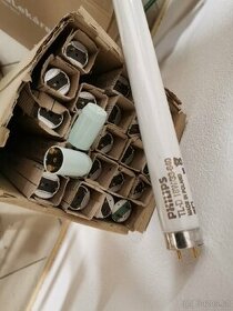 Zářivky 40ks Philips