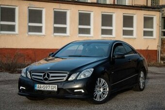 Mercedes-Benz E trieda Kupé 220 CDI BlueEFFICIENCY 5G