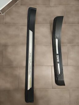 BMW E39 listy prahové práva strana