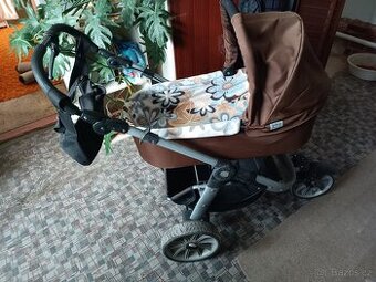 Kočárek trojkolka Teutonia