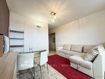 Pronájem plně zařízeného bytu 1+1, 42 m² v ulici Zelenohorsk