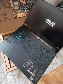 Herní Asus Tuf Gaming A15 / RTX 4060 / DDR5 / 144 Hz LCD