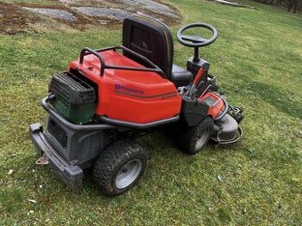 rider Husqvarna PR 18 AWD / 4x4 /