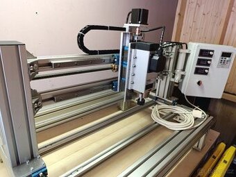 CNC freza.