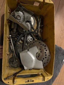 Bedna dílu na pitbike/skutr - 1