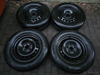 Zimní kola 15" 5x112 Škoda Octavia II ET47 VW Golf Barum
