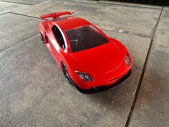 Revell plastikový model sportovního auta 1:24