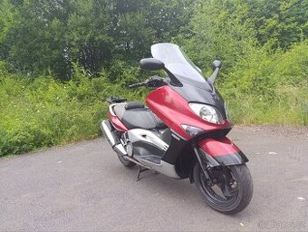 Yamaha T-Max 500