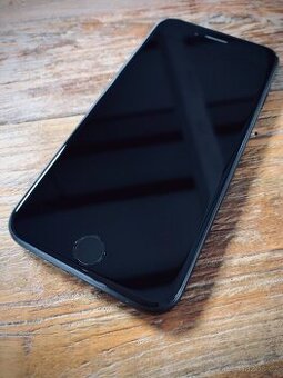 iPhone 7 128GB černý - ZÁRUKA - CZ distr. - VŠE PLNĚ FUNKČNÍ