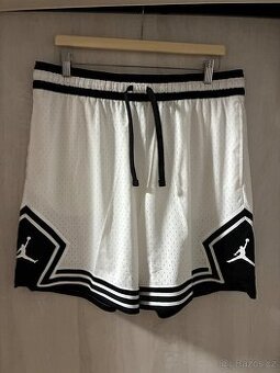 Sortky Jordan, vel. XXL
