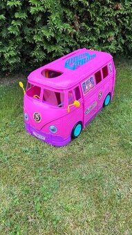 Karavan pro panenky