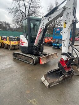 Půjčím minibagr Bobcat 3 tun