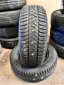 2Ks . 215/60 R16 ZIMNÍ - Pirelli - DOT 43/2019