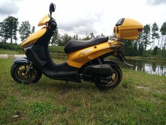 Spolehlivý svižný skútr 125 ccm Keeway (Honda)