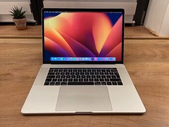 Apple MacBook Pro 15" (2019) – i9, 16GB RAM, 512GB SSD