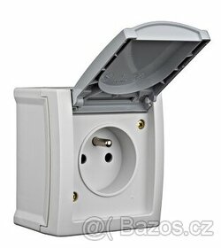 Nástěnná zásuvka ČSN, bezšroubové svorky, IP54