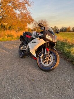 Prodám Aprilia RS 125 (r.v. 2006) – Otevřená 27kW (v TP 11kW