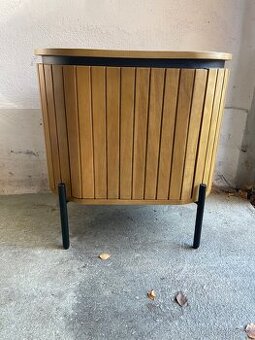 Noční stolek Kave Home Licia