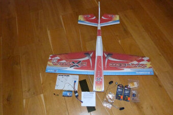 MODEL LETADLA VA - 330 EXTRA