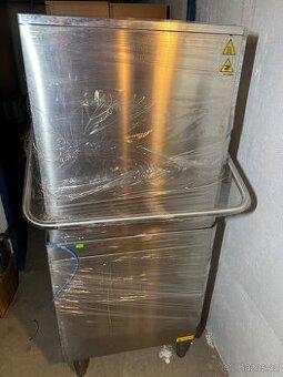 Průchozí myčka nádobí – ELECTROLUX