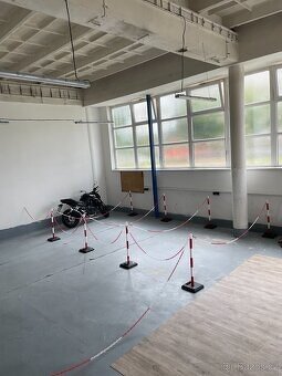 Pronájem garážového stání pro motocykly v centru Přerova