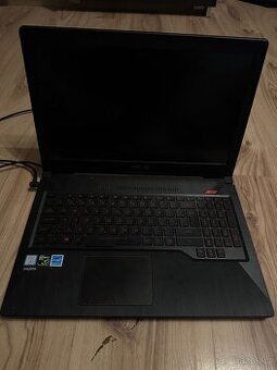 Herní Notebook Asus