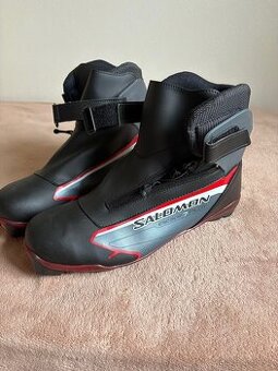 Prodej nových běžeckých pánských bot Solomon