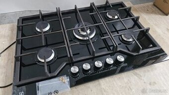 Plynová varná deska Electrolux KGG75362K