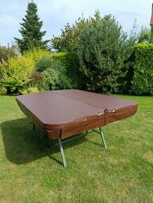 Termoizolační kryt na vířivou vanu