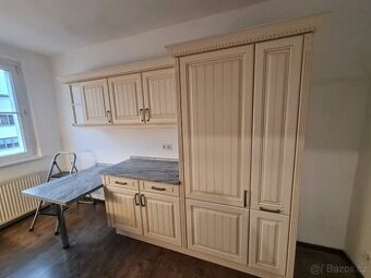 Kuchyně se spotřebiči - 5 metrů