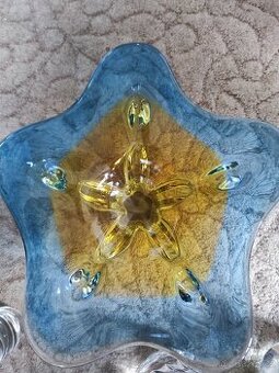 Starožitná mísa z hutního skla