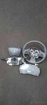 Renault Master III 2.3DCI páčky pod volant, VOLANT NEMÁM