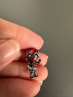 Deadpool přívěsek na Pandora náramek