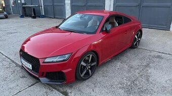 AUDI TTRS QUATTRO