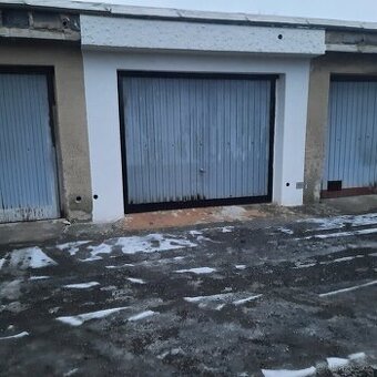 Garáž s elektřinou - 1