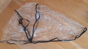 Pláštěnka na kočárek